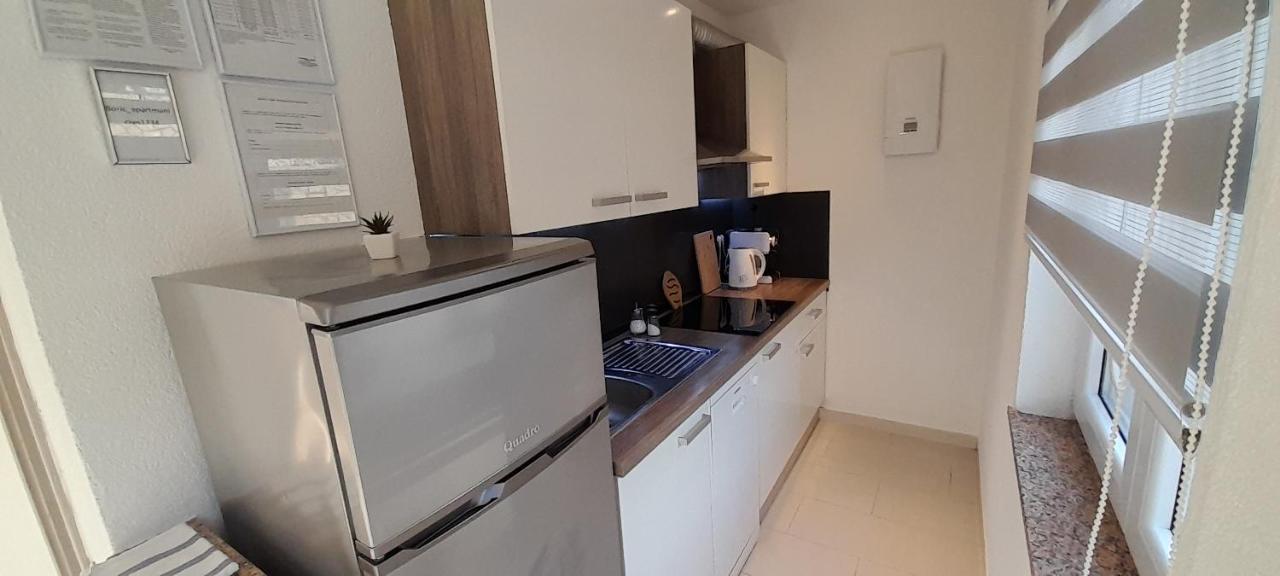 Apartments Boric Cres Luaran gambar