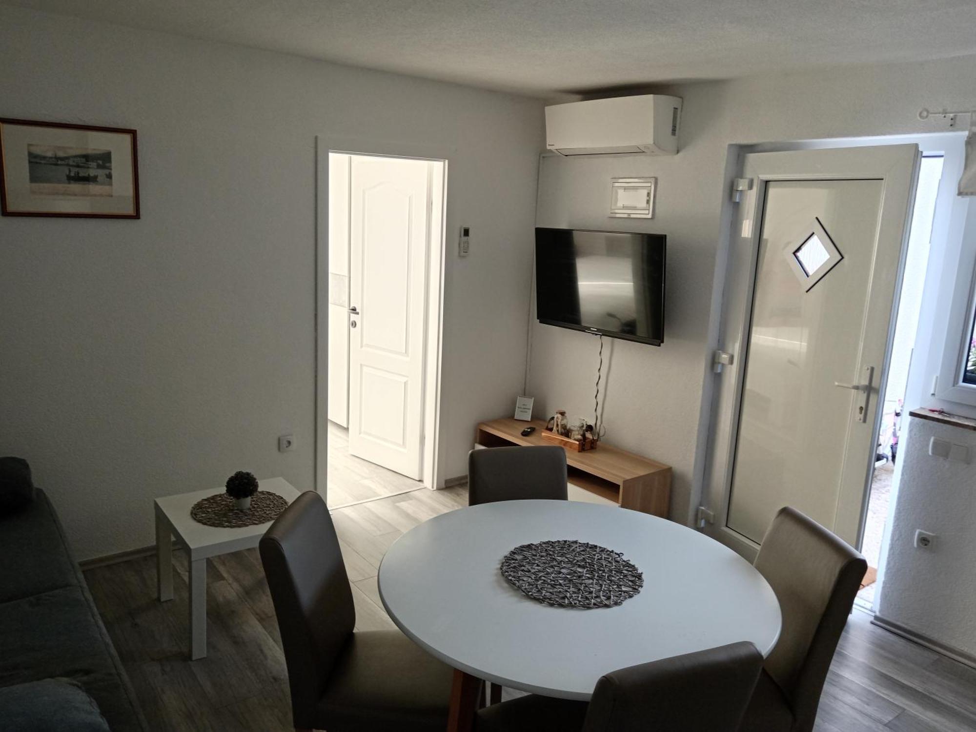 Apartments Boric Cres Luaran gambar